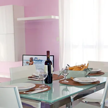 Apartment Marconi Seaside Residence, Pool, Wifi, Abruzzo Alba Adriatica